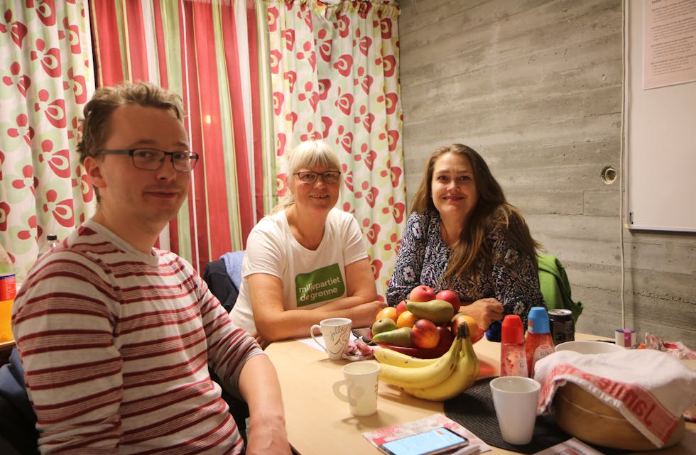 Sebastian Tysvær, Anne Grete Bjørkenes og Elisabeth S. Ramsdal.
Foto: Mona Terjesen