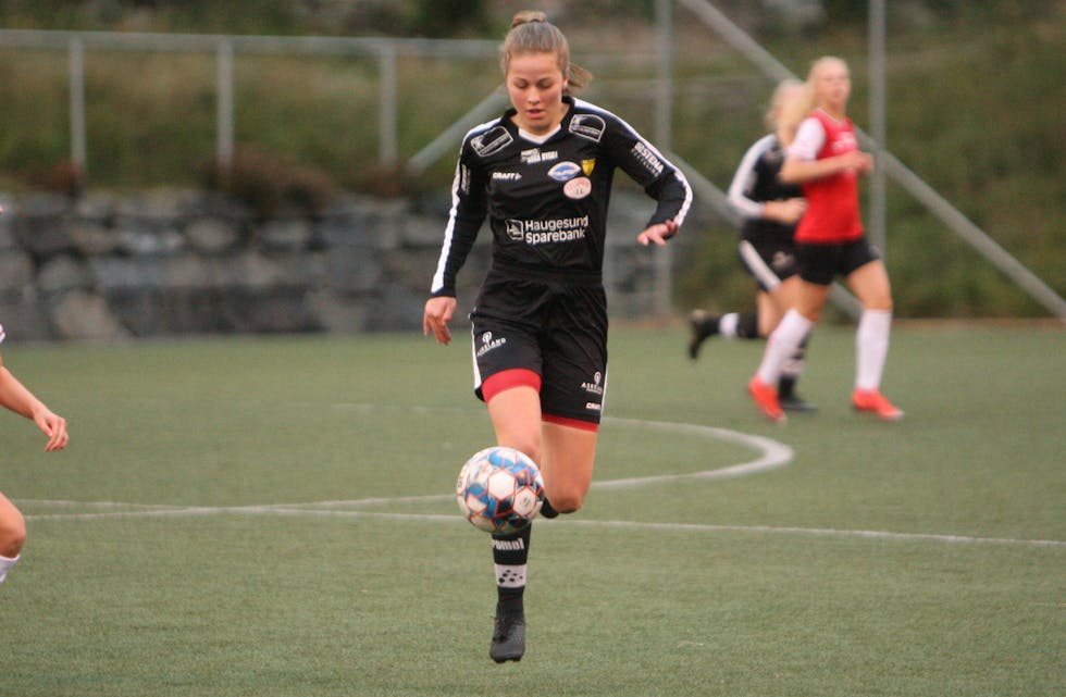 Lena Litlehamar stoppet ikke før hun hadde scoret tre mot Djerv 1919. Arkivfoto: Alf-Einar Kvalavåg