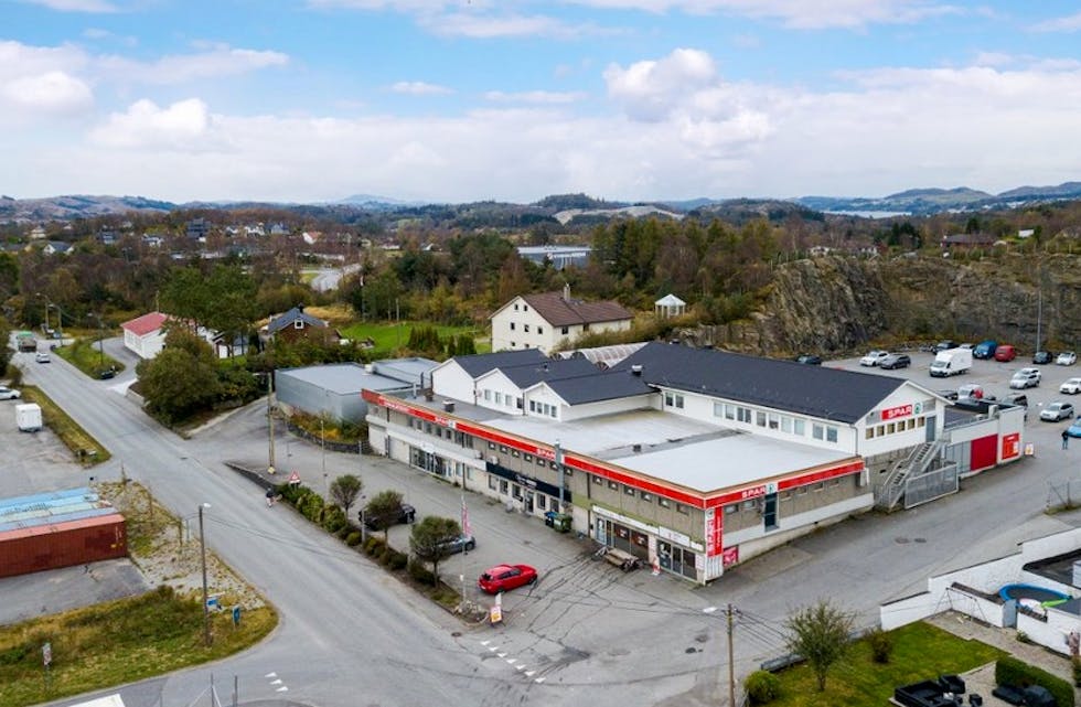 Lundalbygget på Frakkagjerd er for salg. Foto: Meglerhuset Rele