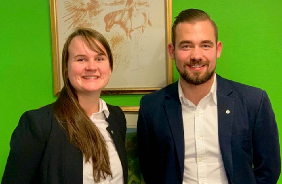 stortingsrepresentant Marit Strand fra Senterpartiet sammen med Kristian Østensvik.