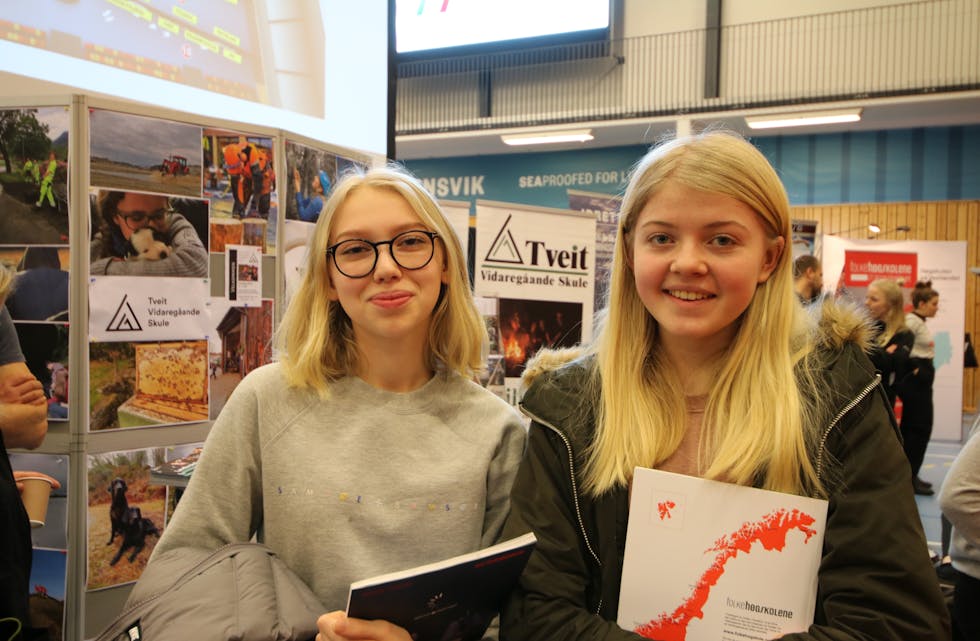 Tiril og Ella går i tiandeklasse på Frakkagjerd. Begge besøkte «vidaregåande og høgare utdanning»-verdenen. 
Foto: Mona Terjesen