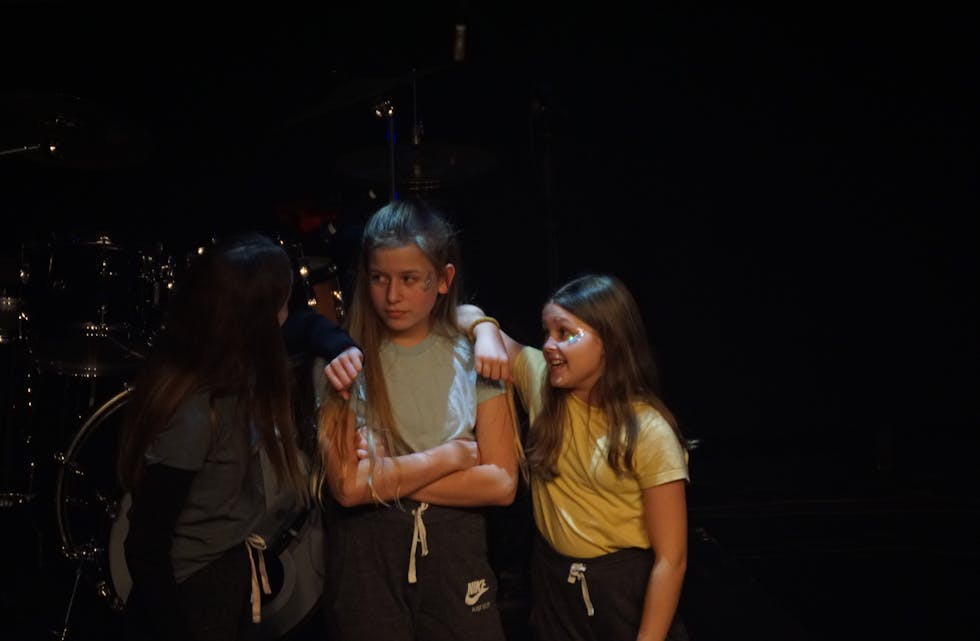 we dance Elisabeht Storhaug Solveig Rossebø og Vilma Fjeldheim