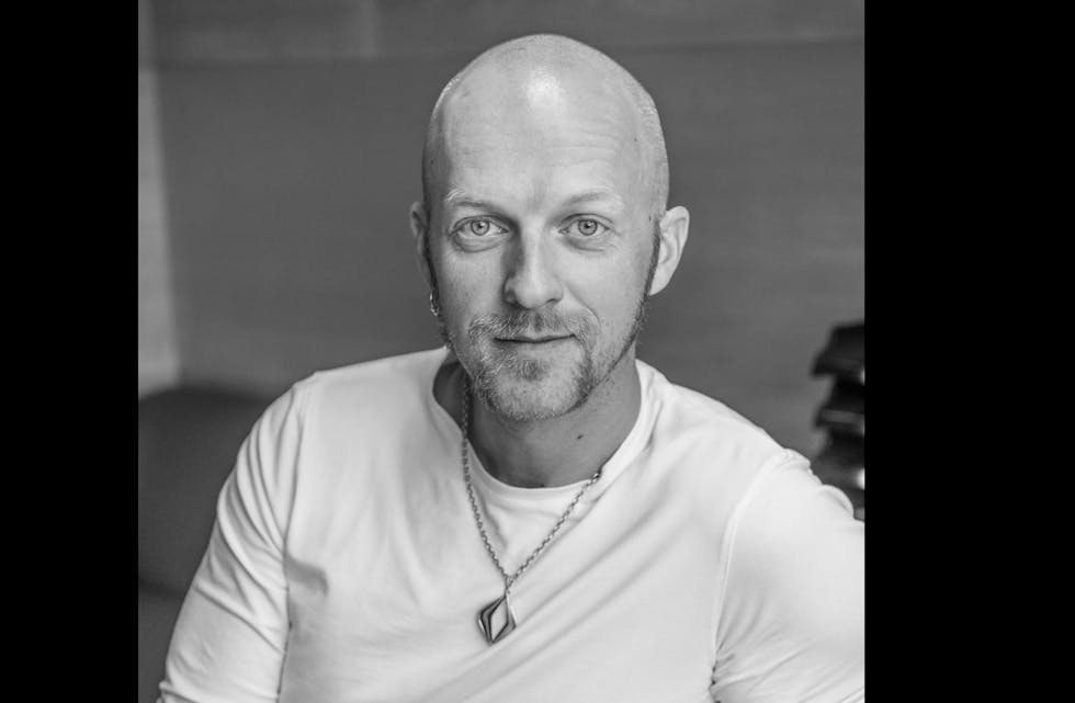 Asbjørn Moe (43) er ansatt som ny næringssjef i Tysvær kommune. Foto: Fotograf Nordtveit.