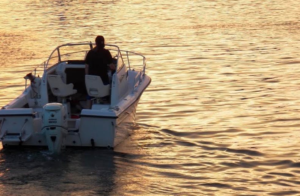 Ta deg en tur på sjøen, hvis du kan.