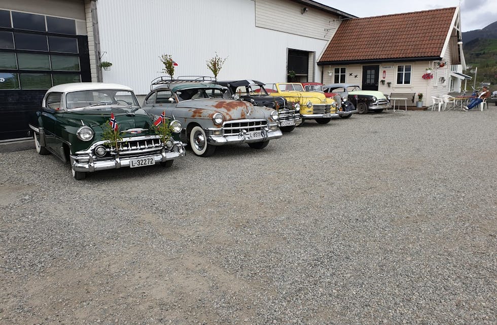 97068982_10156872796571637_7870017353575038976_o