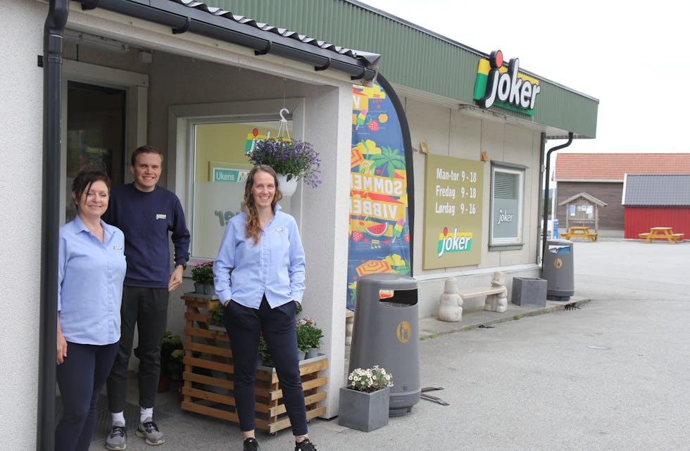 Torill Heskja, Bjørn Inge Romseland og Merete Kallekodt ved Joker Hervik har stått på for bygda i korona-krisa.
Foto: Ingvild R. Myklebust