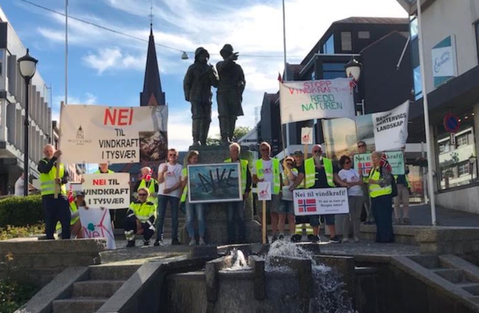 Stort oppmøte fra aksjongruppen i Haugesund i morgentimene.