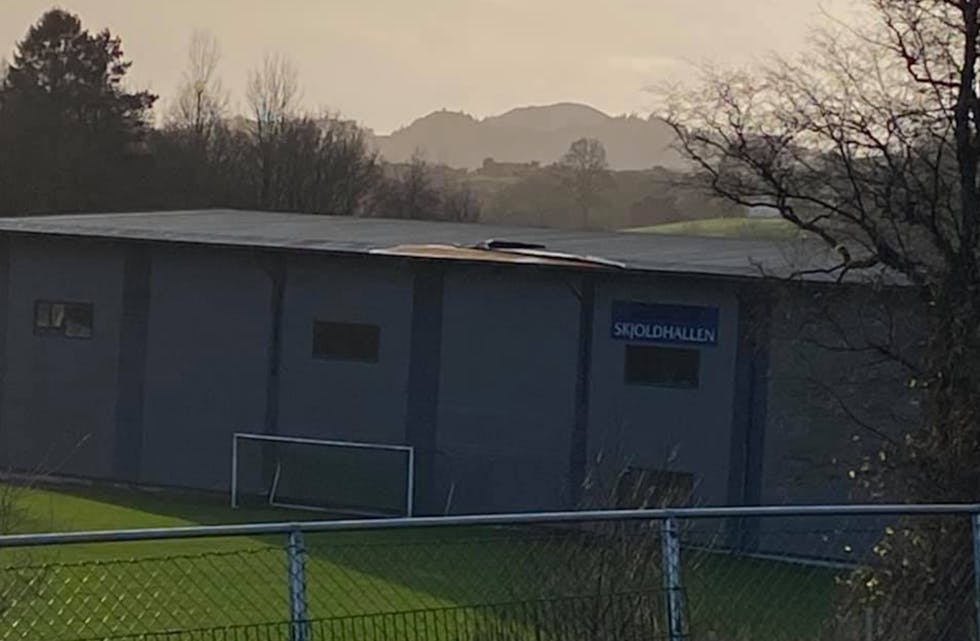 Skjoldhallen er ikke tett i pappen lengre... Foto: Skjold IL