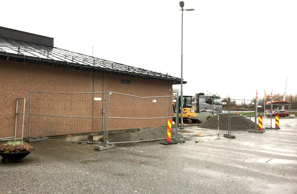 Gravinga er i gang utanfor Pamlehagen.
Foto: Mona Terjesen