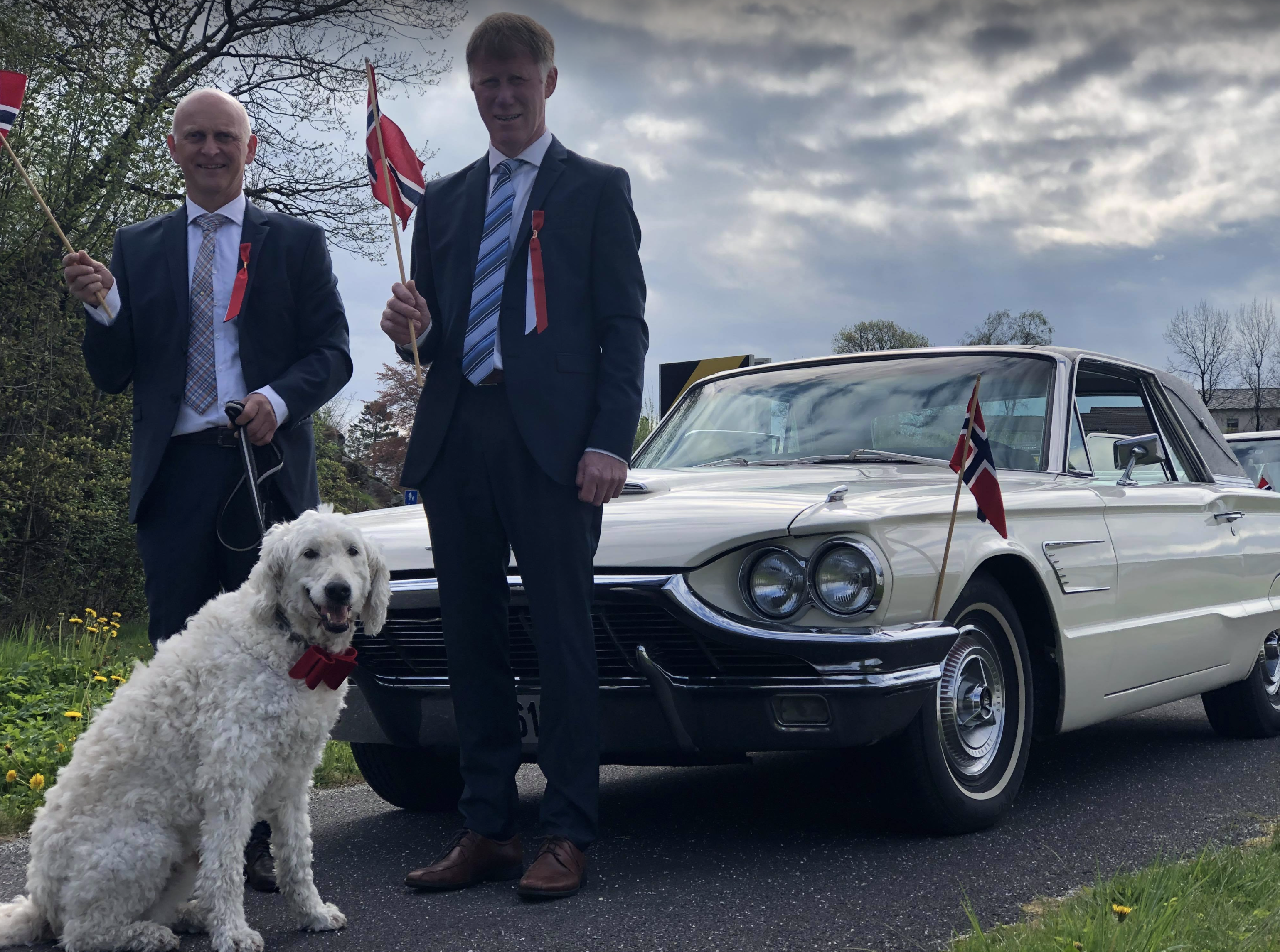 Stelton, Øystein Borgen og Kjell Morten Haugsnes som kjører sin Ford Thunderbird 1965