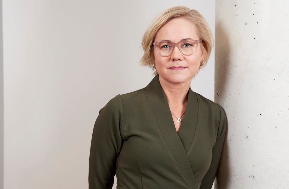 Helse- og omsorgsminister Ingvild Kjerkol var med på kveldens pressemøte. Foto: Esten Borgos, Borgos Foto AS