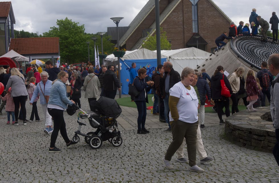 Mye folk på Tysværdagen. Foto: Alf-Einar Kvalavåg