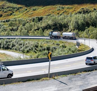 Blir E134 utsatt blir det mange nye år med trafikk i Røldalssvingene. 
Foto: Bård Asle Nordbø / Statens vegvesen