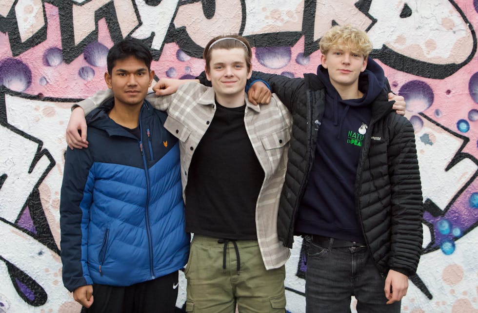Theeradon Thongkham (16), Daniel Wollberg (15) og Albert Espeland (15) skal altså representere Rogaland i NM i volleyball.
Foto: Alf-Einar Kvalavåg