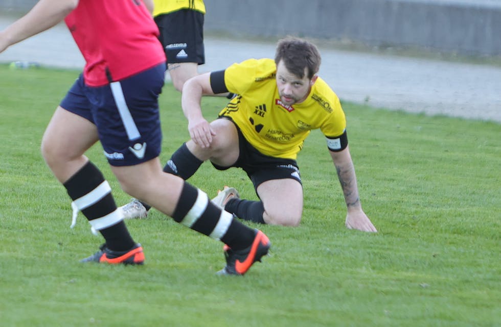 Sander hettervik og Skjold har virkelig reist seg etter stortapet mot Nord. I går kveld ble det poeng mot Hinna. Foto: Alf-Einar Kvalavåg