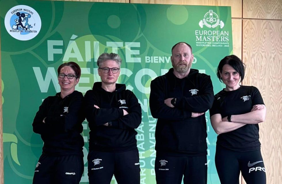 Denne sterke gjengen fra Tysvær deltok i EM i Master, vektløfting. Foto: Privat