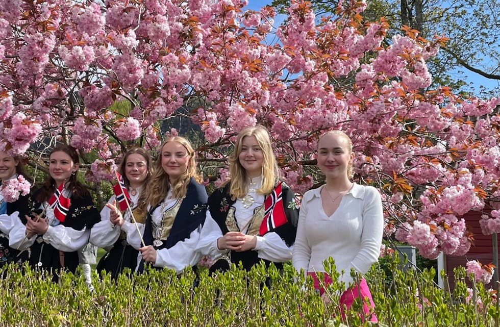 Nydelig 17. mai på Nedstrand. Foto: Janne Eide