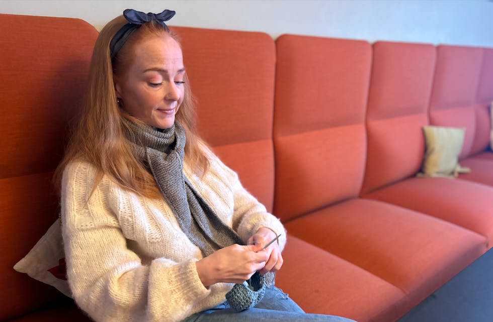 Cathrine Wick ønsker alle velkommen til Pinner og prat. – Det gir meg en helt fantastisk følelse, sier hun.