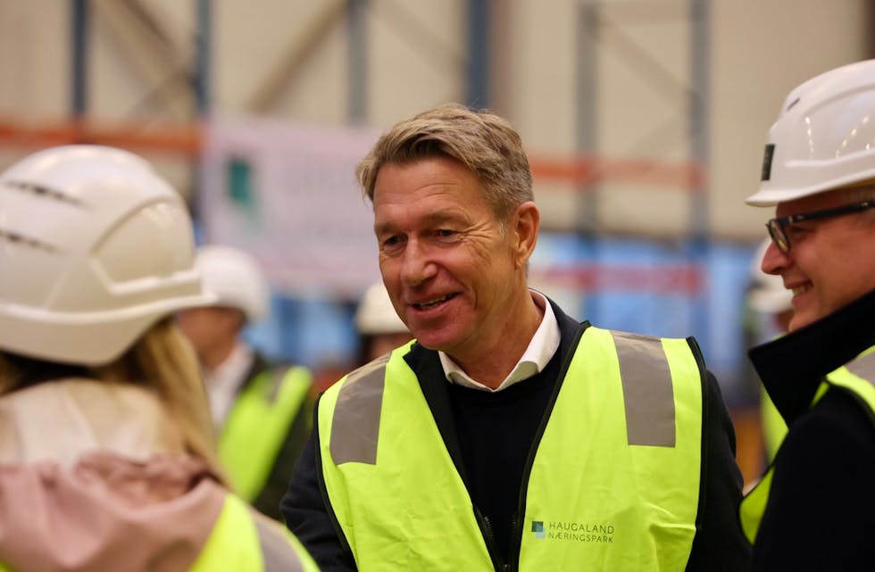 – No får vi ein vintersikker veg som vil betre både trafikktryggleik og framkome på vegen som knytt landet frå aust til vest, seier samferdselsminister Jon-Ivar Nygård. Foto: Alf-Einar Kvalavåg