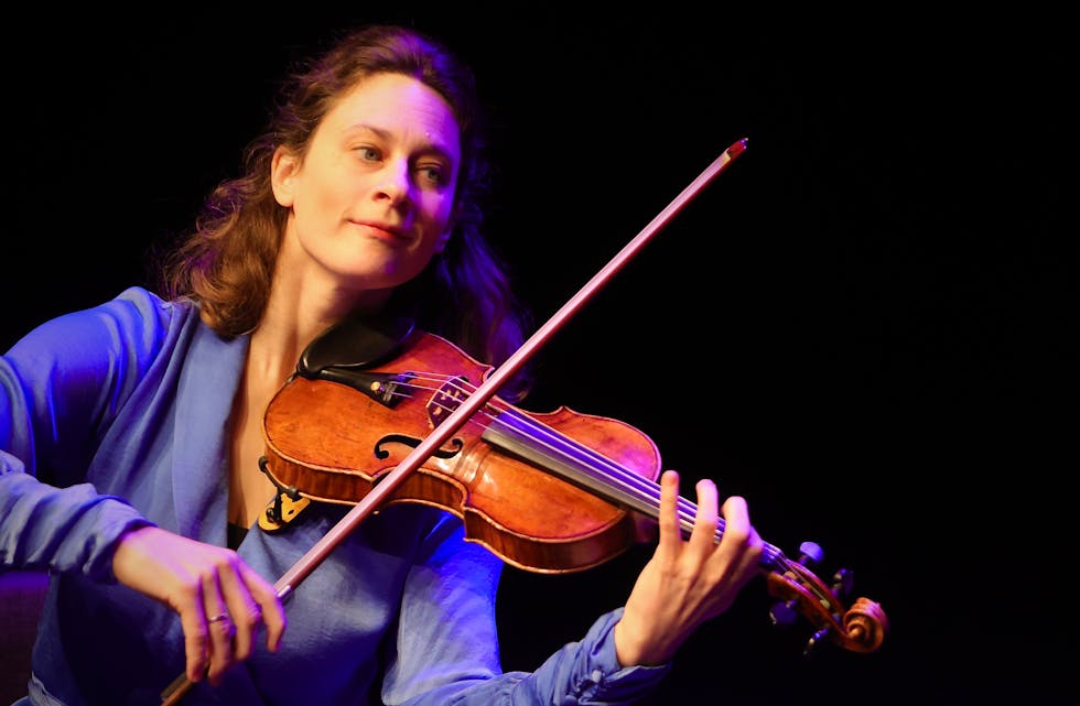 Almuth Chylek - Fiolin imponerte stort da Munor leverte «Czardas» av Vittorio Monti. Foto: Alf-Einar Kvalavåg