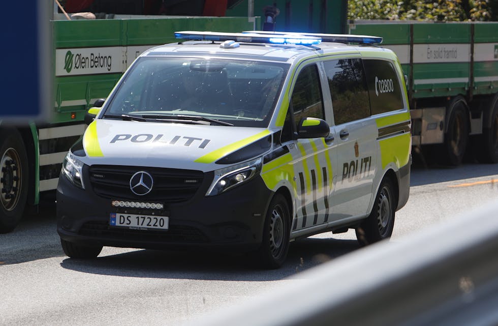 Fredag ble 18 forenklede forelegg delt ut på E39 ved Mjåsund i Tysvær. Bildet har ikke sammenheng med fartskontrollen. Arkivfoto.