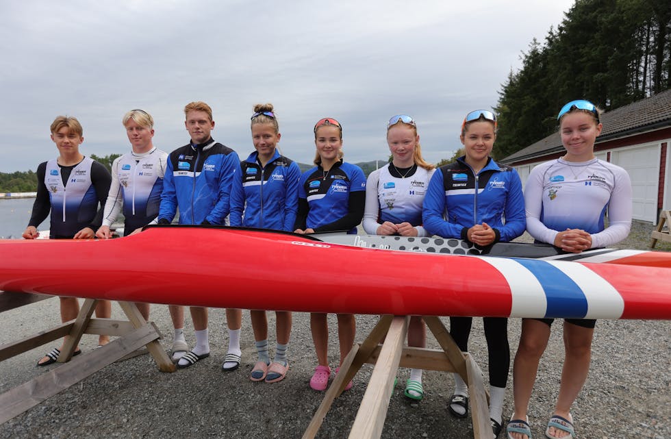 Denne gjengen er på medaljejakt i Nordisk. Frå venstre: Emil Fjeldheim, Gudmund Staupe, Kjerand Helgesen, Elisabeth Storhaug, Olea Totland, Stine Egge, Vilma Fjeldheim og Emma Fjeldheim. Ikkje tilstades: Nicolai Lønning, Mari Rossebø og Jonas Erland.
Foto: Alf-Einar Kvalavåg