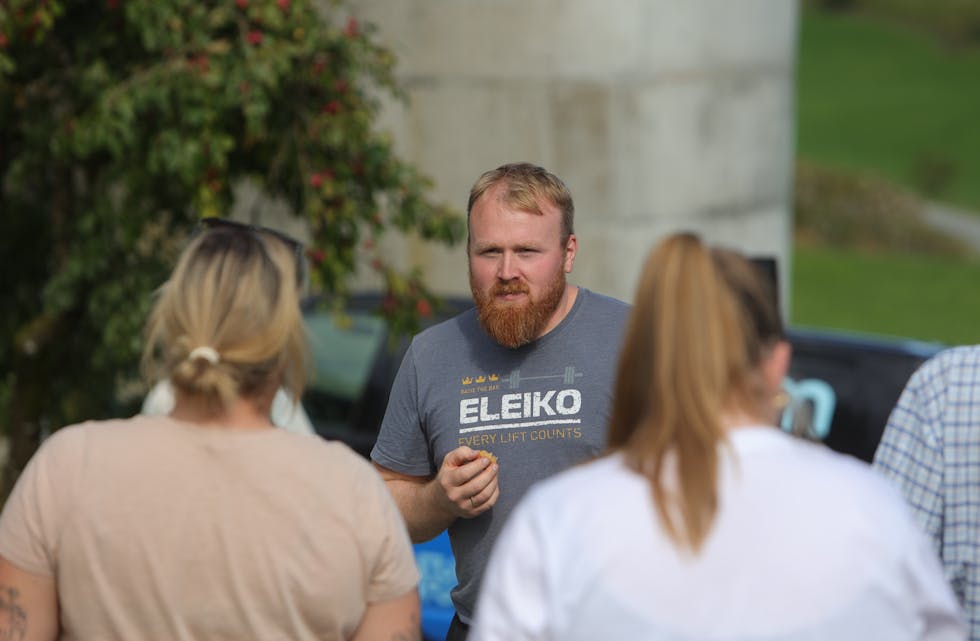 Kor mange gjester Jan Egil Austerheim hadde sett for seg på open gard er vanskeleg å seie, men han var meir enn positivt overraska over kor mange det blei til slutt.