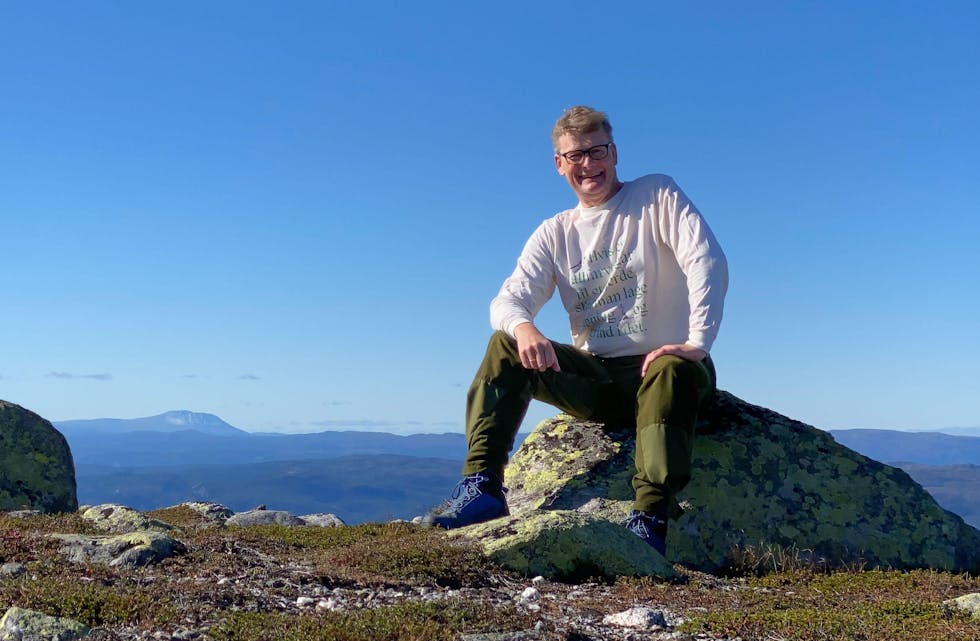 Dette er Geir K. Hus si siste bok i trilogien om E134 Haukelivegen og stikkvegane mellom øst og vest.