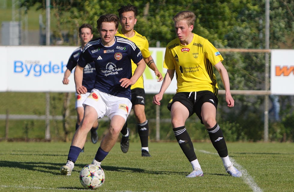 Espen Vormestrand Mellingen tar over plassen til Haakon Kvia mot Åkra 2. Arkivfoto: Alf-Einar KValavåg