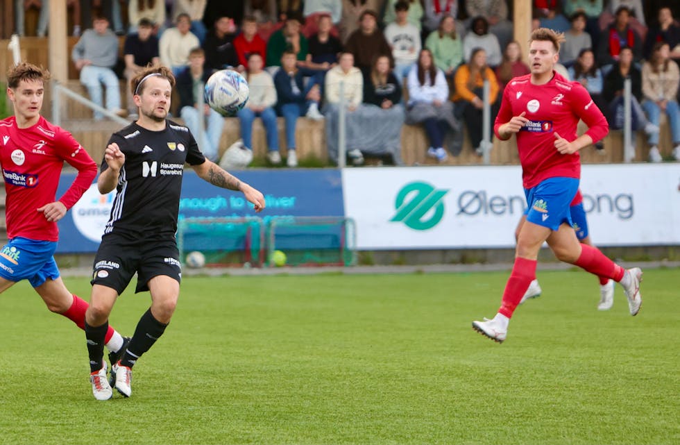 Sander Hettervik i aksjon i 2024 for Skjold/Stegaberg. Nå gir kapteinen seg. Foto: Alf-Einar Kvalavåg