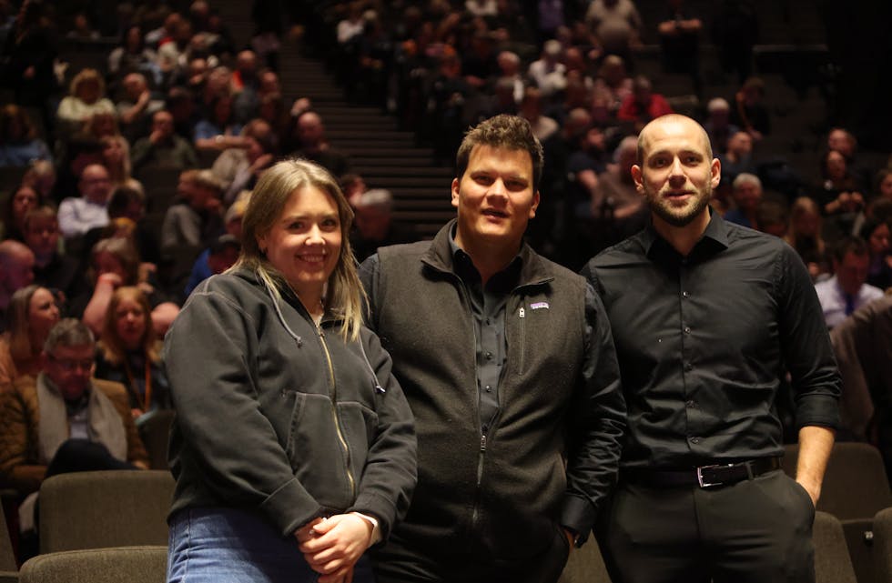 Fra venstre tidligere Tysvær Brass musikant Sandra Helen Andersen Gard, Dag Magne Torland og Jan Tore Stange. De to sistenevnte spiller for Haugaland Brass Band som fikk 12. plass i 3. divisjon. Foto: Alf-Einar Kvalavåg