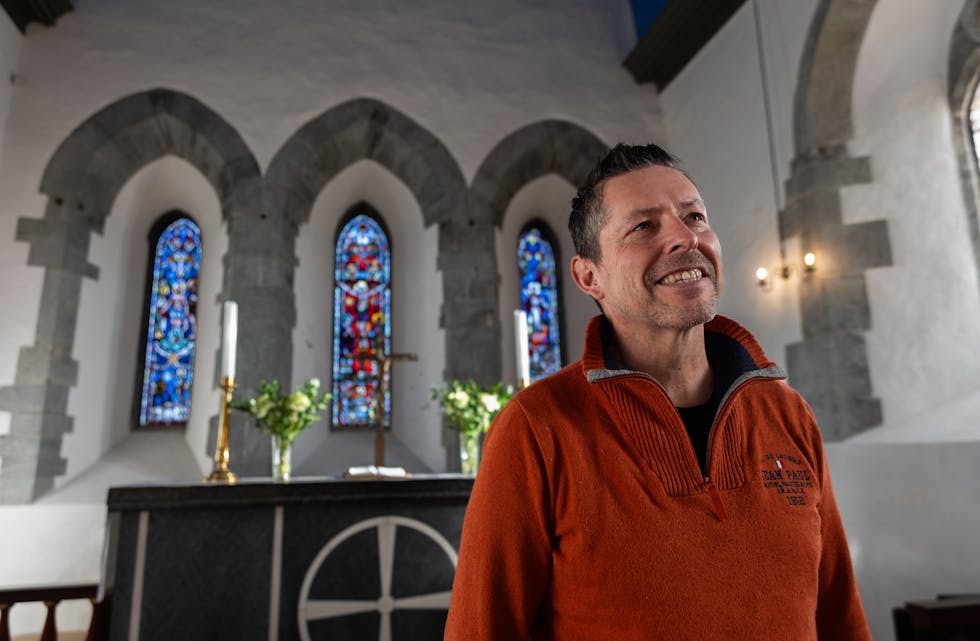 Bjørn Ove Høyland (avbildet) skal sammen med kantor Arne Martin Aandstad by på minnerik stemning i Olavkirken. Her avbildet i en annen setting.