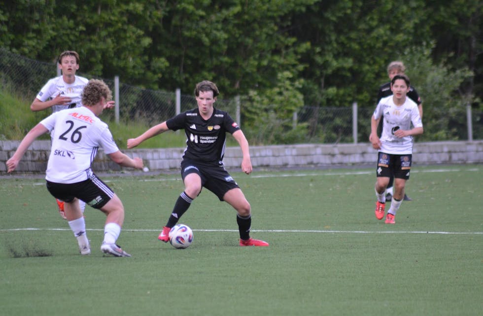 Elliot Skåre Espetvedt ga Skjold/Stegaberg ledelsen etter 20 minutter. Foto: Asbjørn Espetvedt