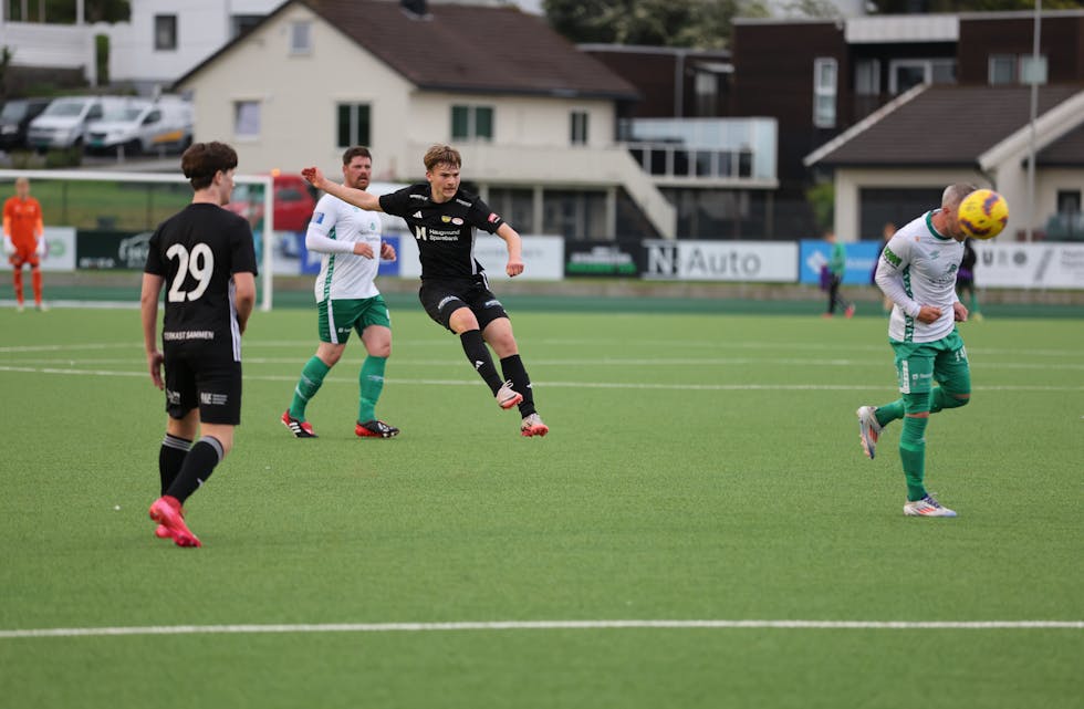 Slik me har blitt kjent med Birger Strand Sandsgård dei to siste sesongane. Energisk og ein som gir 100 prosent i kvar kamp. Nå skal Hæren nye godt av «krigaren» frå Førre.
Foto: Alf-Einar Kvalavåg