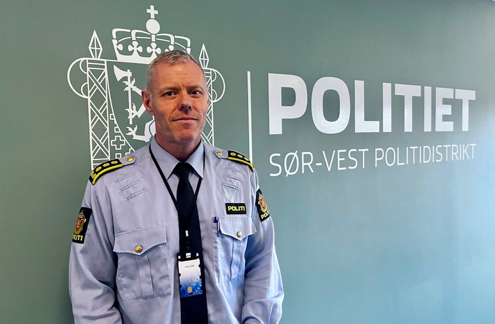 – Det er flere grunner til at vi har fokus på å fortelle hva politiet vet og hva vi gjør. Åpenhet bygger både tillit og trygghet, sier seksjonsleder for Operasjonssentralen, Tor Helge Stavik.