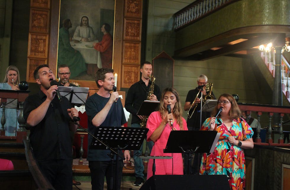 Samklang med både musikarar og tilhøyrarar i kyrkja denne fine augustkvelden.