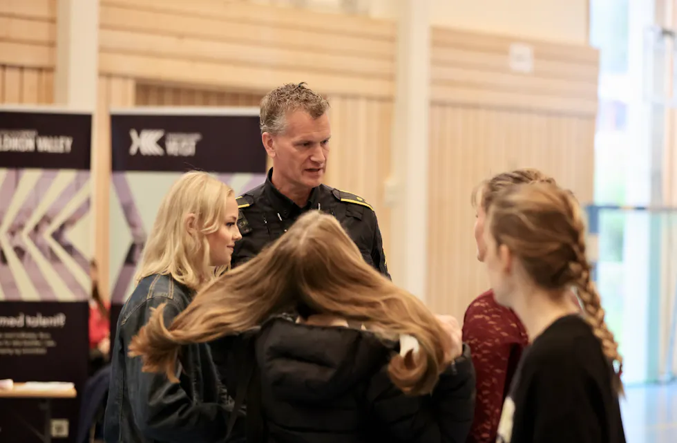 Politikontakt Jostein Salomonsen var selvsagt på plass.