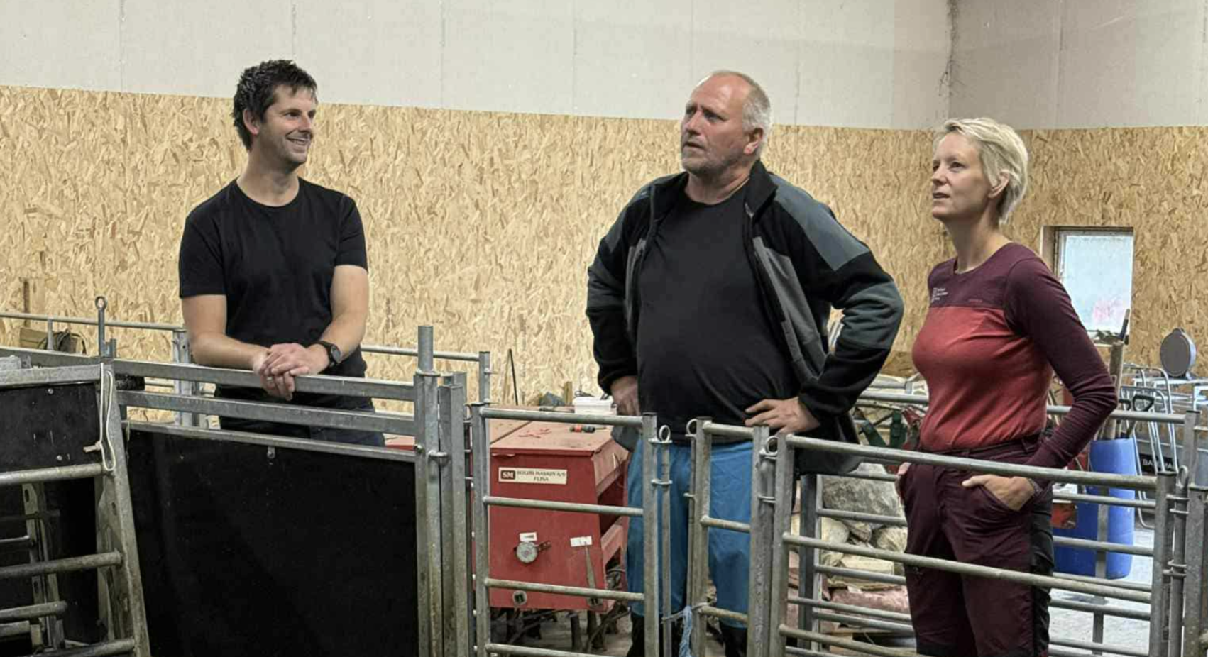 Kristoffer Salvesen rektor. Henning Bratthammer og Ingrid Fiskaa.