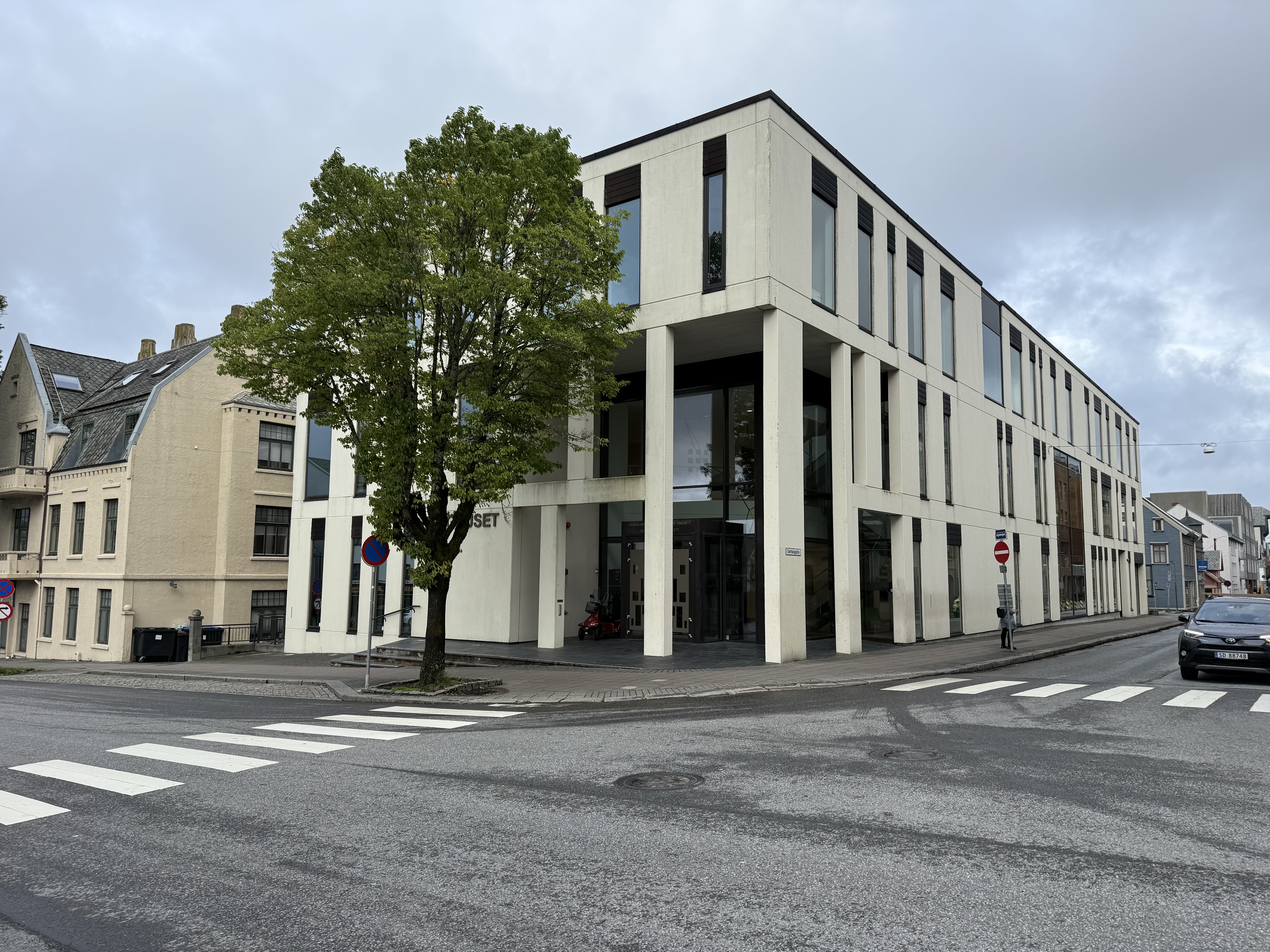 Haugaland og Sunnhordland tingrett, rettssted Haugesund. Tingretten. Haugesund tingrett.