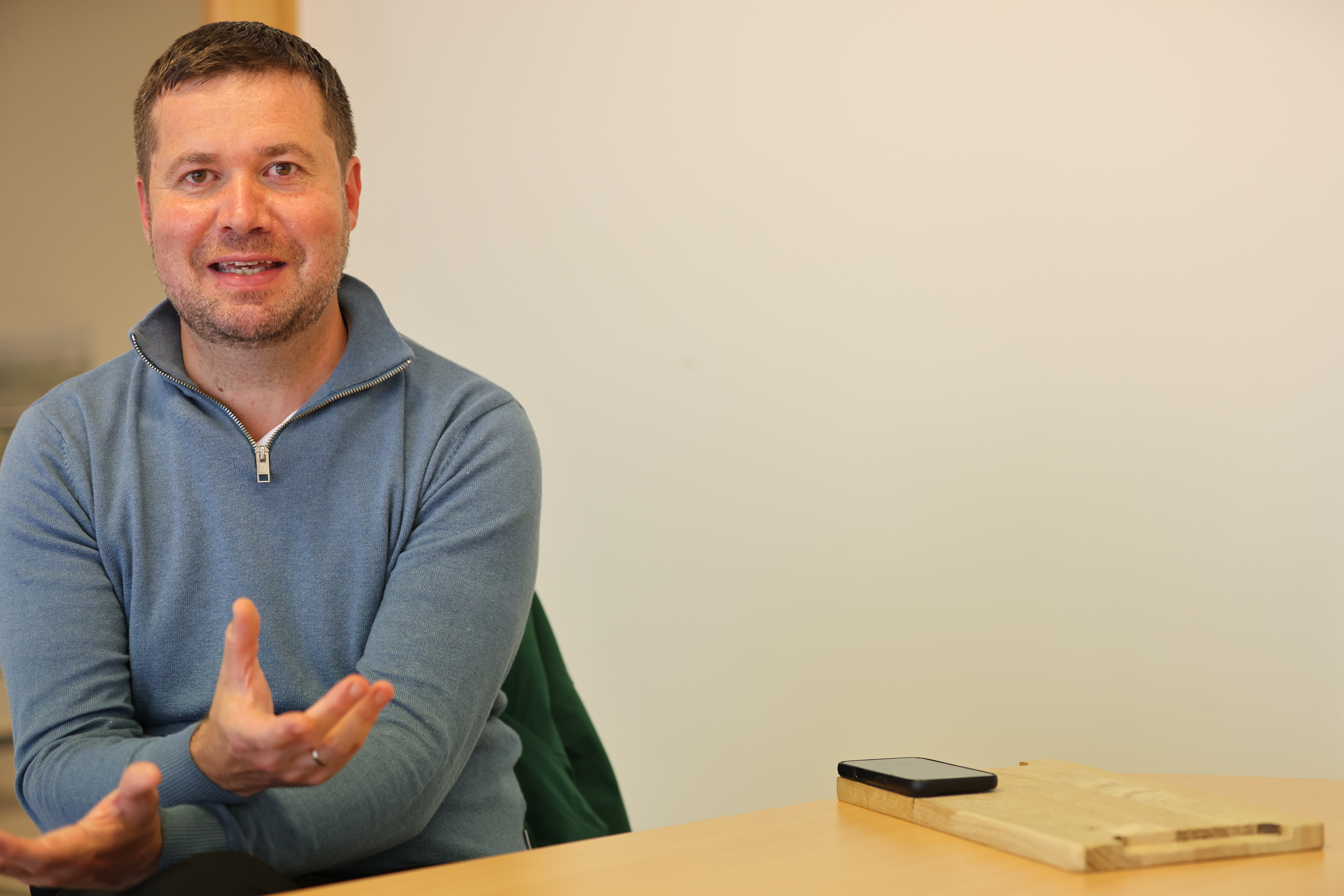 Geir Pollestad er tilbake i Bygdebladet og kan fortelle om 12 hektiske år som stortingspolitiker.
Foto: Alf-Einar Kvalavåg