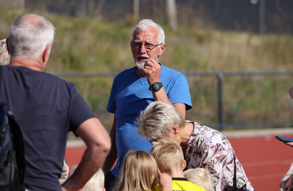 – Eg har ikkje deltatt på alle dei 74 løpa til nå, men eg har faktisk over 70. I år er eg dessverre ikkje aktuell, seier Sverre Aksland.