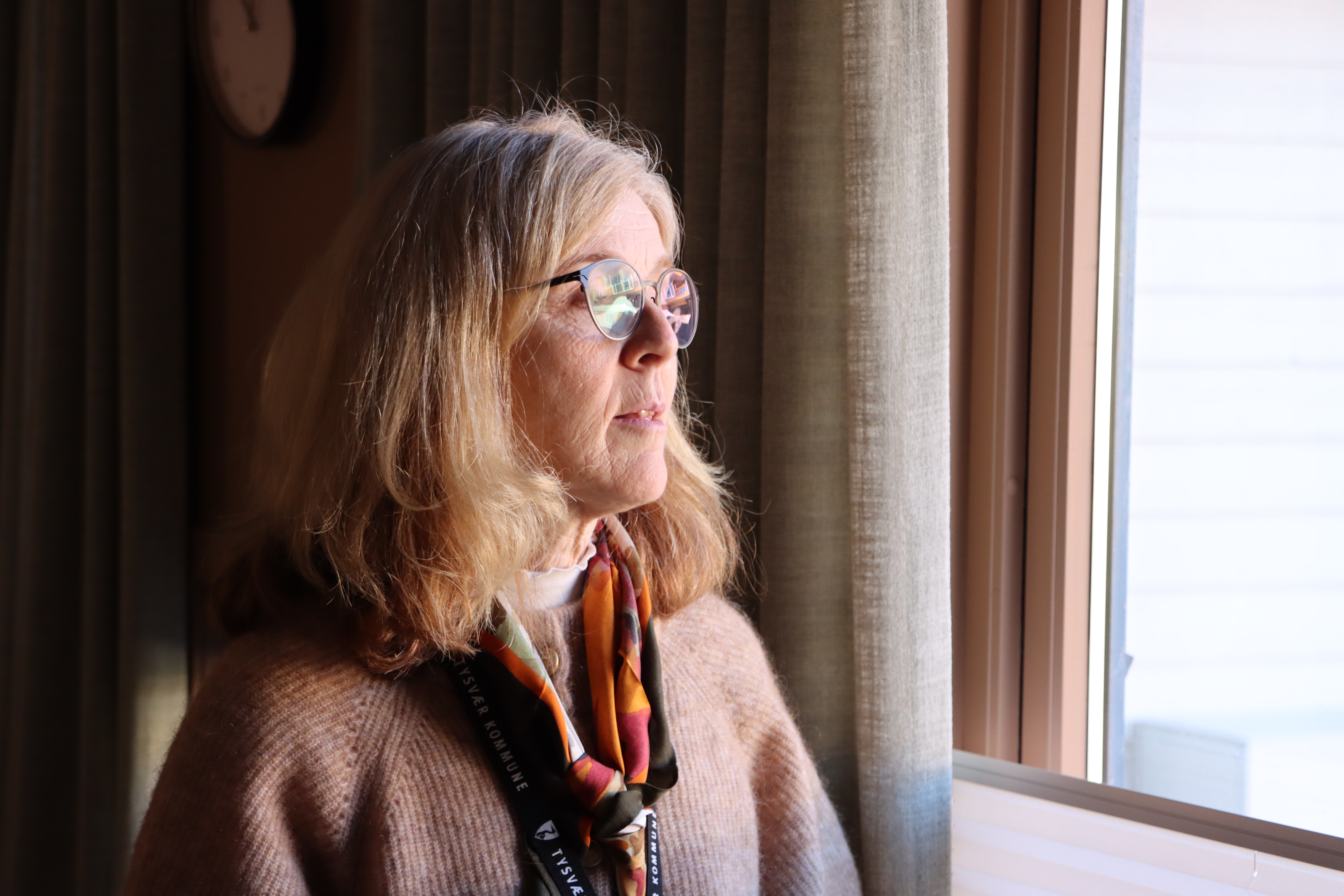 Gunn Marit Lygre er seksjonsleder for psykisk helse- og rustjenesten i Tysvær. Dessverre kan psykiske helseproblemer fremdeles oppleves som skamfullt for noen. Lygre stiller spørsmål ved hvorfor det skal oppleves verre å ha en psykisk vanske enn kroppslig. Foto: Malene Sørensen Lundberg