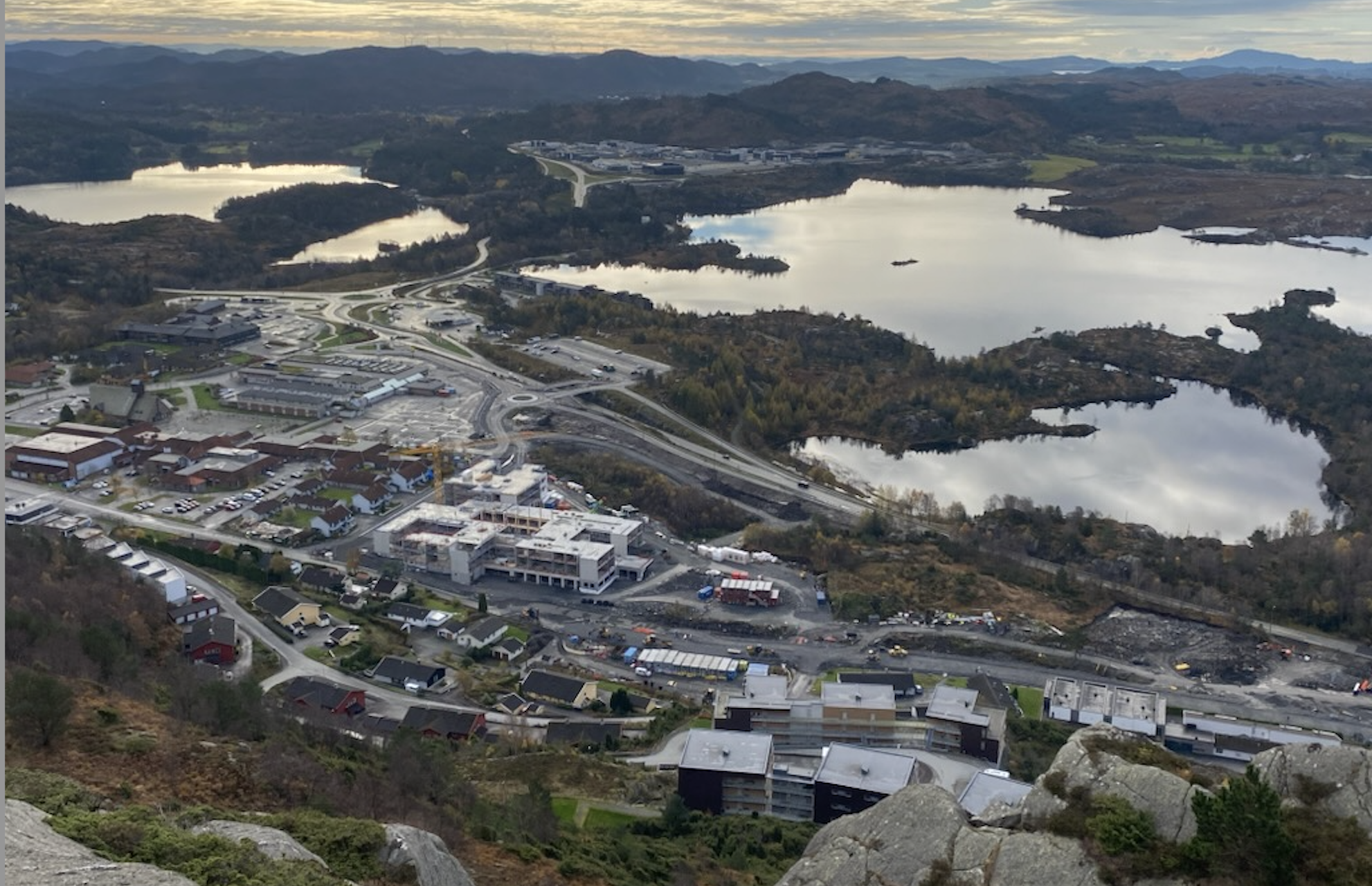Politiet ber folk ikke åpne dørene for fremmede Foto: Tor-Leif Helgesen