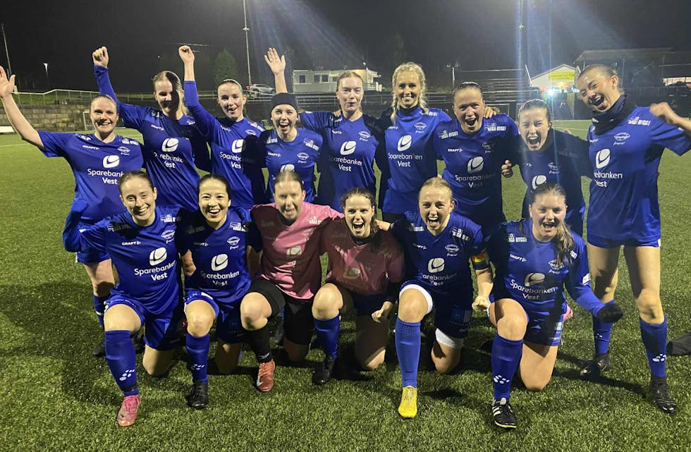 Ffv: Solveig Egge, Sakina Zuhab, Viktoria Søfteland, Emma Kinn, Elena Simone Stenersen, Alva Toth.
Bfv: Mia Alsaker, Linnea K Øvernes, Mathea T Lønning, Karen Hjelmervik, Stine Rullestad, Helene H Breitve, Julie Kaltveit, Emma Askeland, Nikola Wolanska. Foto: Asbjørn Bakken