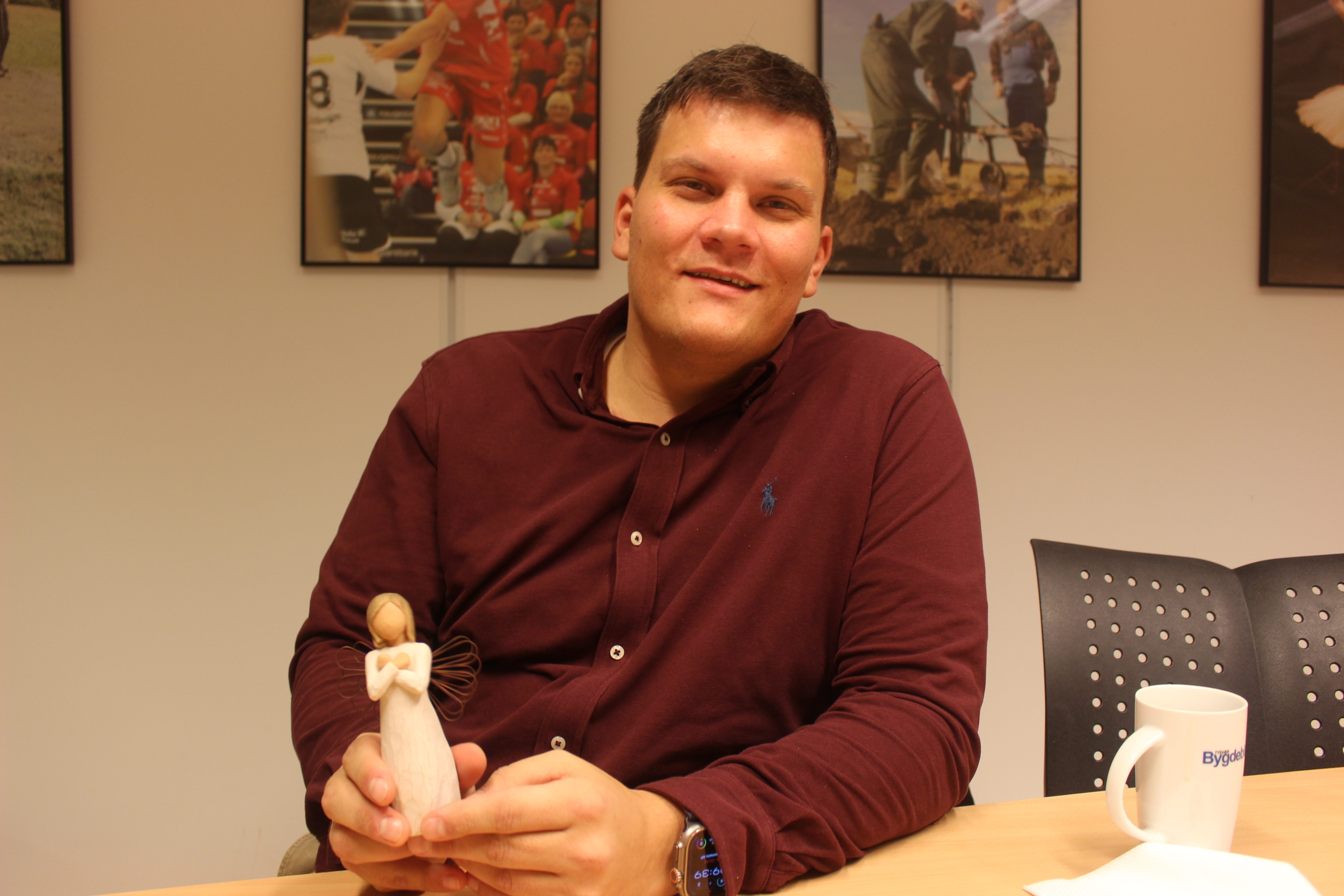 Årets tredje juleengel går til Dag Magne Torland for at han ikkje gløymer å informere Bygdebladet når det skjer noko interessant, og fordi han alltid er imøtekommande når me ber om kommentarar. 