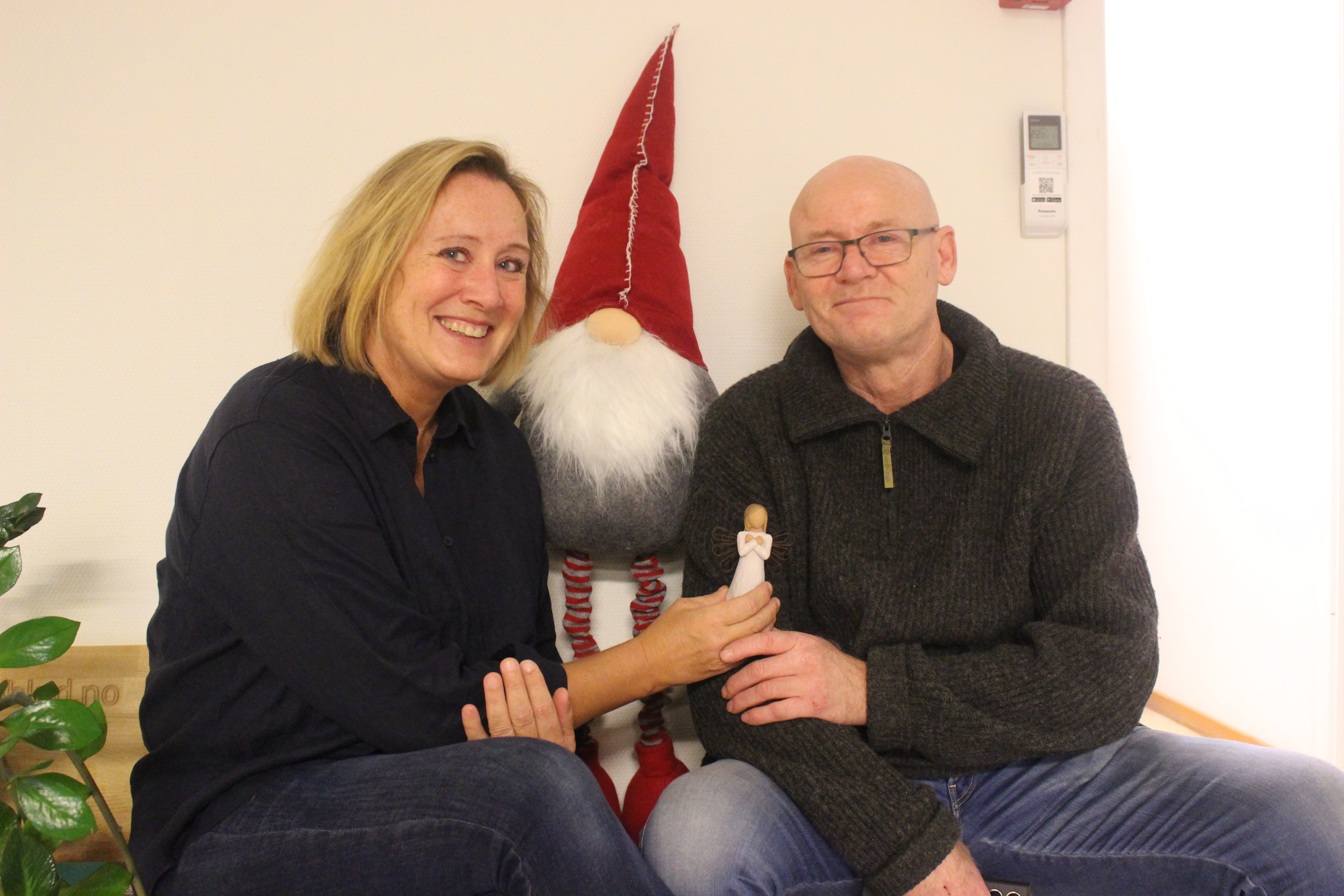 Tone Toft og Geir Søderlund, foreldre, besteforeldre og beredskapsforeldre, har stått for mykje av etableringa av Frakki. I tillegg inviterer dei med menneske som ikkje alltid har det så bra. Desse to eldsjelene får ein svært så velfortent juleengel. 