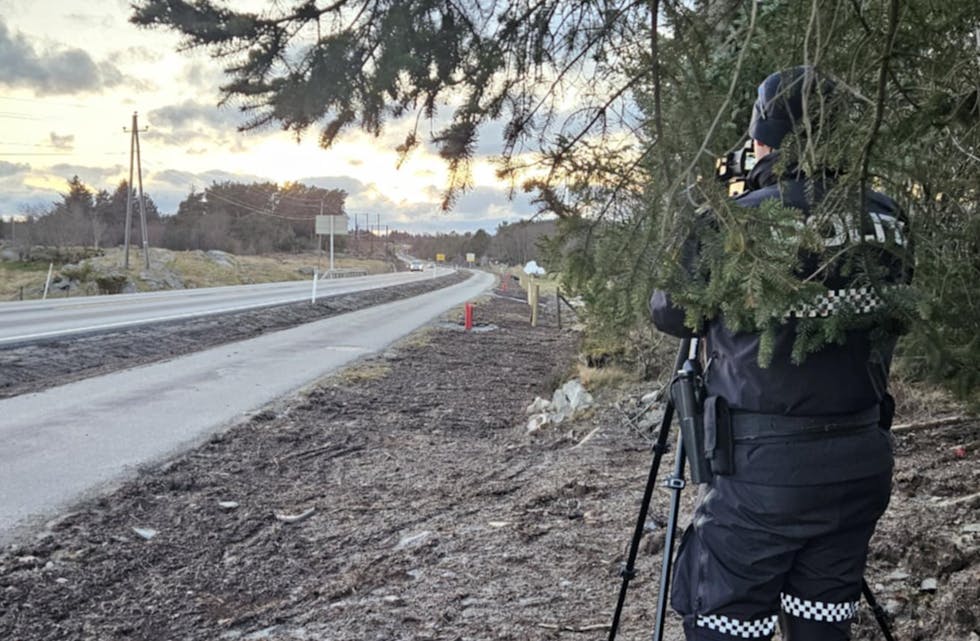 Det har gått for fort for flere hundre bilførere ved Mjåsund Bru i løpet av året.