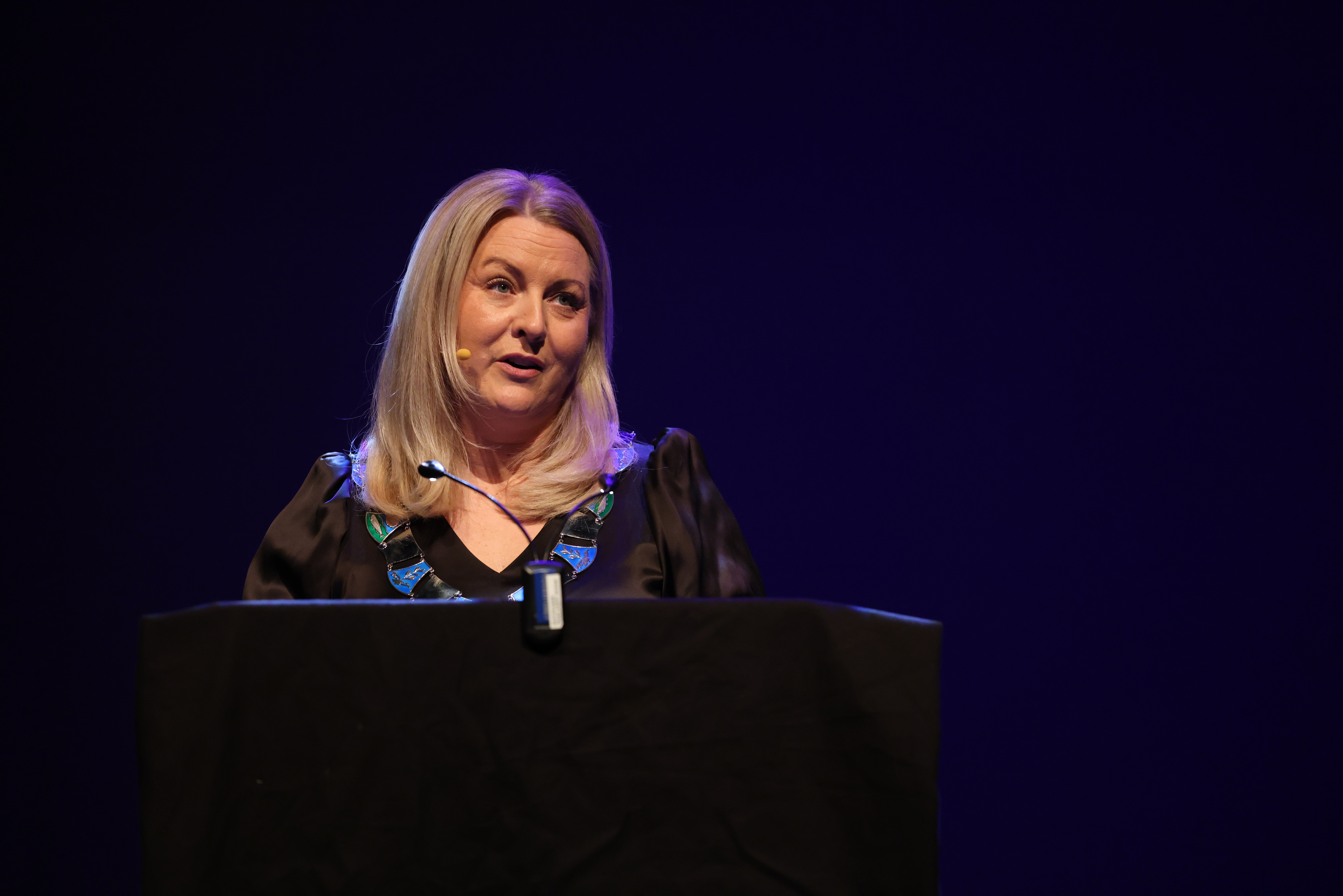 Monika Lindanger inviterte til nyttårsmottakelse i kulturhuset. Her er ordførerens nyttårstale i sin helhet. Foto: Alf-Einar Kvalavåg