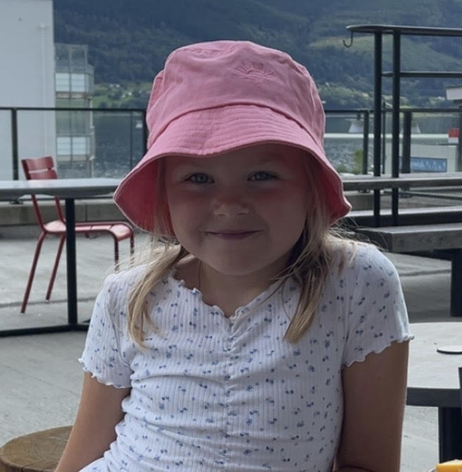 CjQKMFNuYXBjaGF0LzEzLjQ5LjAuNTggKGlQaG9uZTE0LDI7IGlPUyAxOC41OyBnemlwKSAC