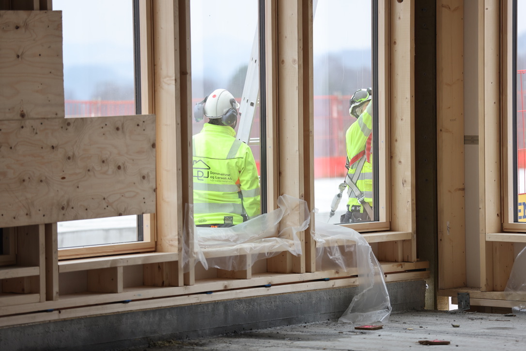 I mars ble det utlyst 5 706 nye stillinger i Rogaland, som er en økning på 22 prosent sammenlignet med samme måned i fjor. 
Flest utlyste stillinger var det innen helse, pleie og omsorg (979), bygg og anlegg (829), og industriarbeid (672).  Foto: Alf-Einar Kvalavåg